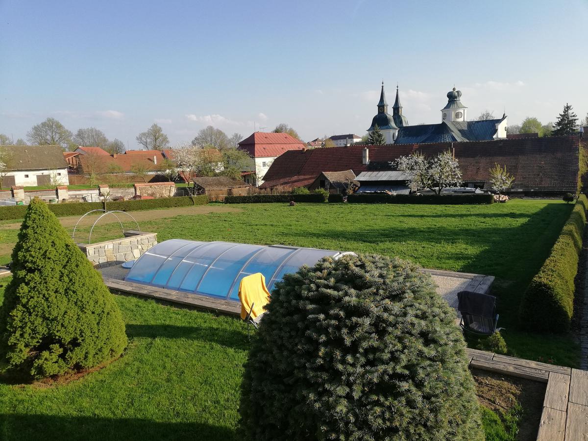 Apartman Vysocina Zvole  Экстерьер фото